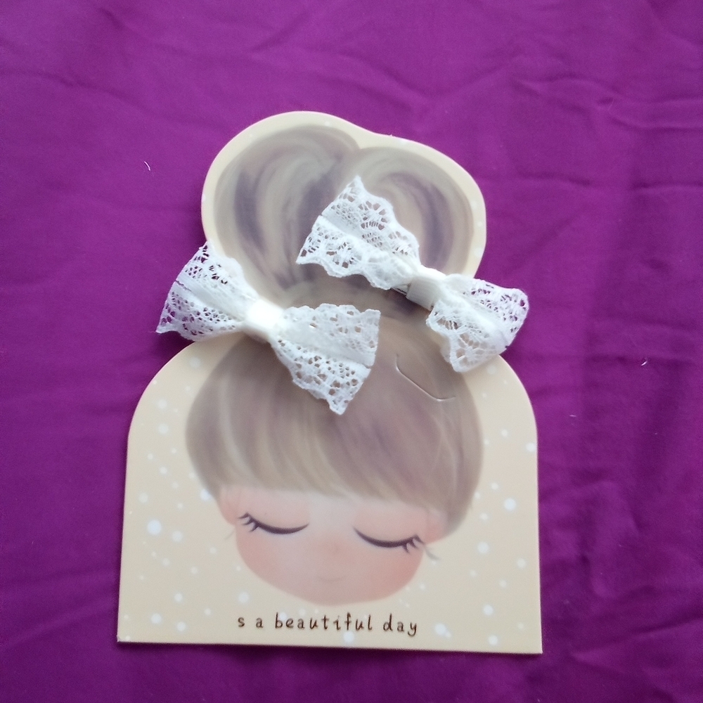 White Lace Hair Bows for Kids ( Home Box )